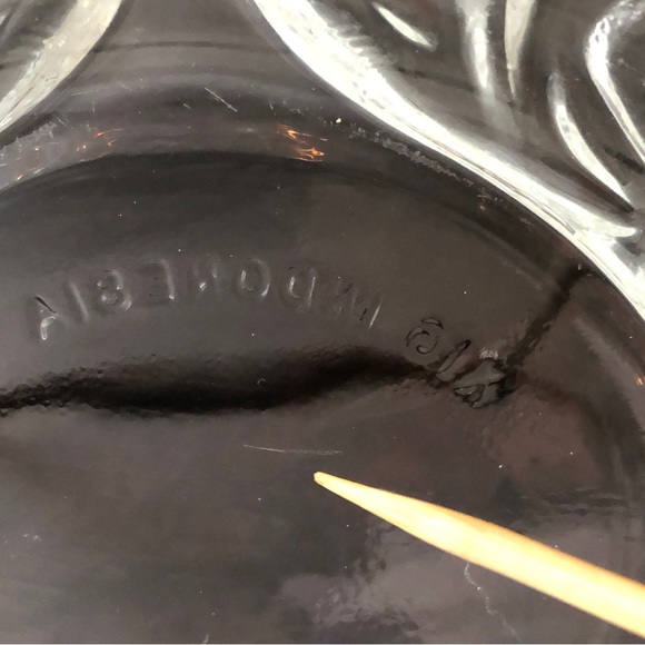 Vintage KIG INDONESIA Ashtray Pressed Glass Rose Pattern 4 Rest Cigarette Cigar - Picture 7 of 10